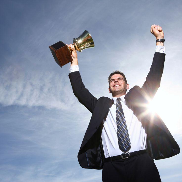 Multi-angle product rendering showcase